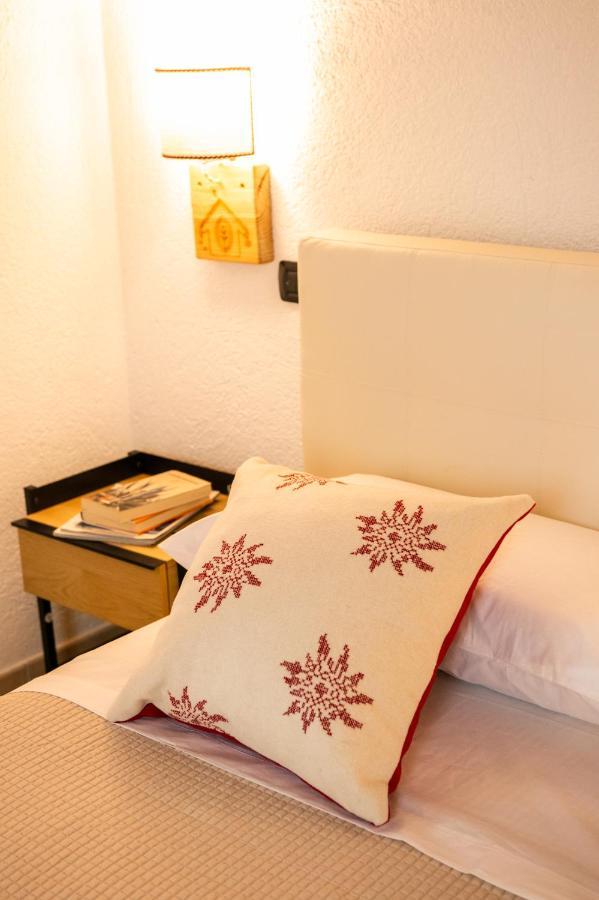 Green Mountain Lodge Oulx Buitenkant foto