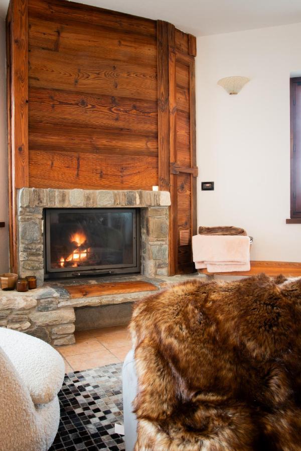 Green Mountain Lodge Oulx Buitenkant foto