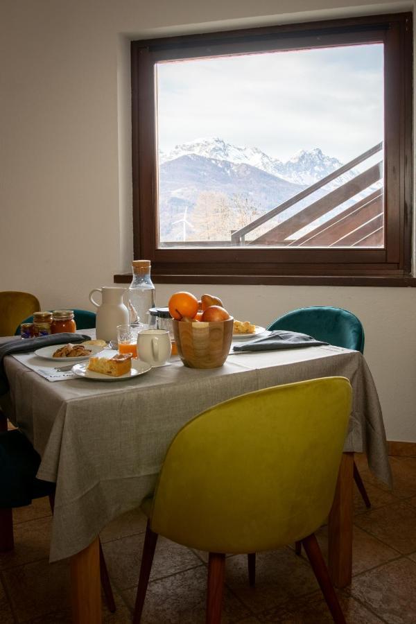 Green Mountain Lodge Oulx Buitenkant foto