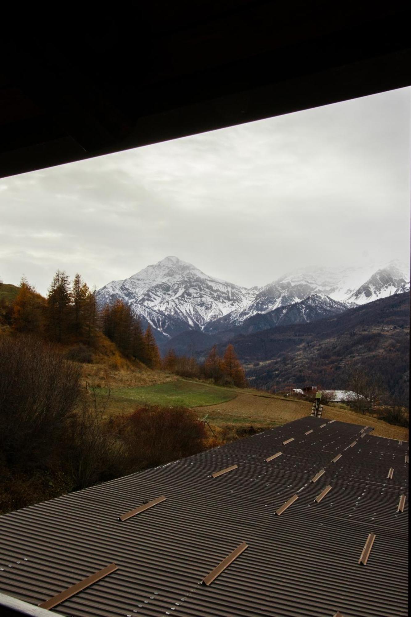Green Mountain Lodge Oulx Buitenkant foto